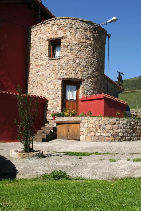 Albergue La Torre Albergue Santiurde de Reinosa Exterior foto