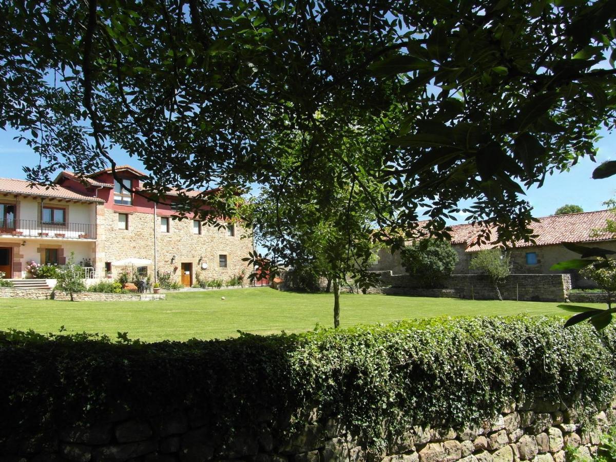 Albergue La Torre Albergue Santiurde de Reinosa Exterior foto